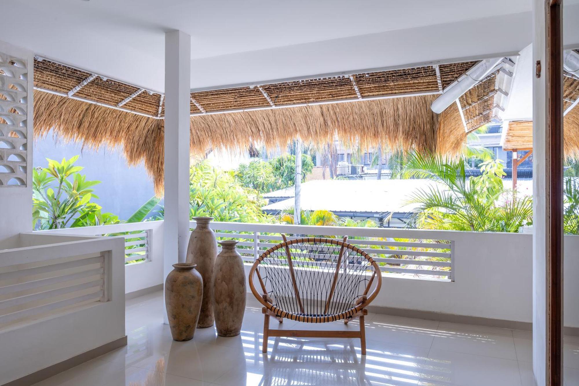 Turan Casa Auri Seminyak Villa Exterior photo